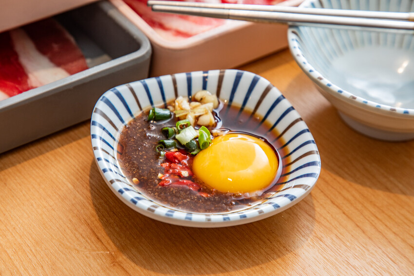 桃園呀屋火鍋烤串吃到飽4.9星必吃推薦。