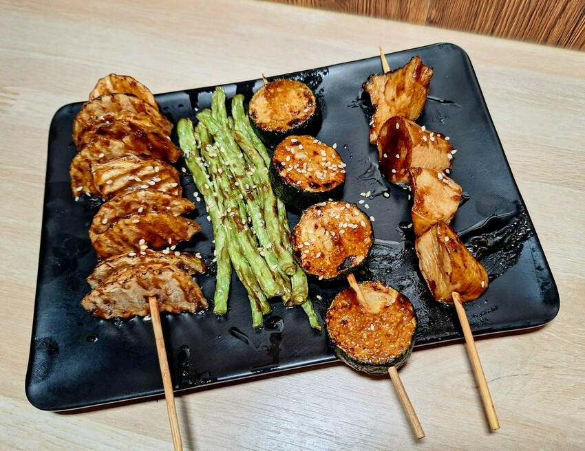 【美食】「串一番串烤」平價串燒，板橋串燒推薦、板橋深夜食堂推