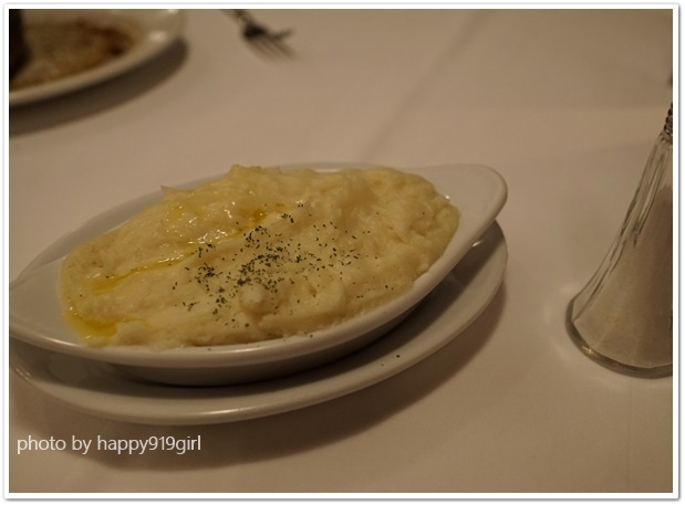 [高雄]重溫求婚時的頂級美味牛排。結婚五週年快樂★茹絲葵Ruths Chris Steak House