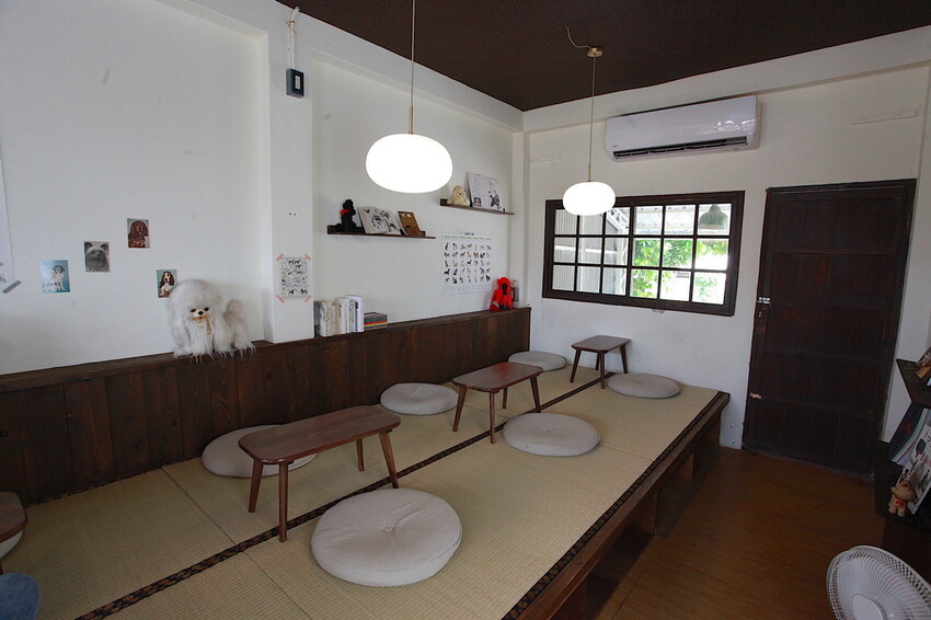 台南市中西區吃。台南市｜中西區。「Wakamodog」置身巷弄老宅寵物友善餐廳，全台灣最療癒狗狗主題咖啡廳，主打馬爾濟斯