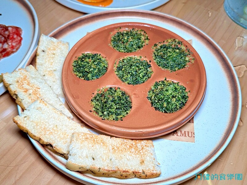 晶澤會館星空屋超夢幻！日月潭必住民宿，湖景第一排。