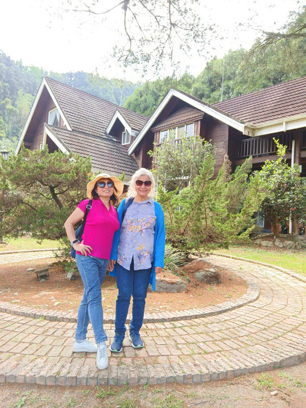 南投縣魚池鄉日月潭住宿｜御朝渡假村,4~5月螢火蟲季大爆發,一泊二食最划算