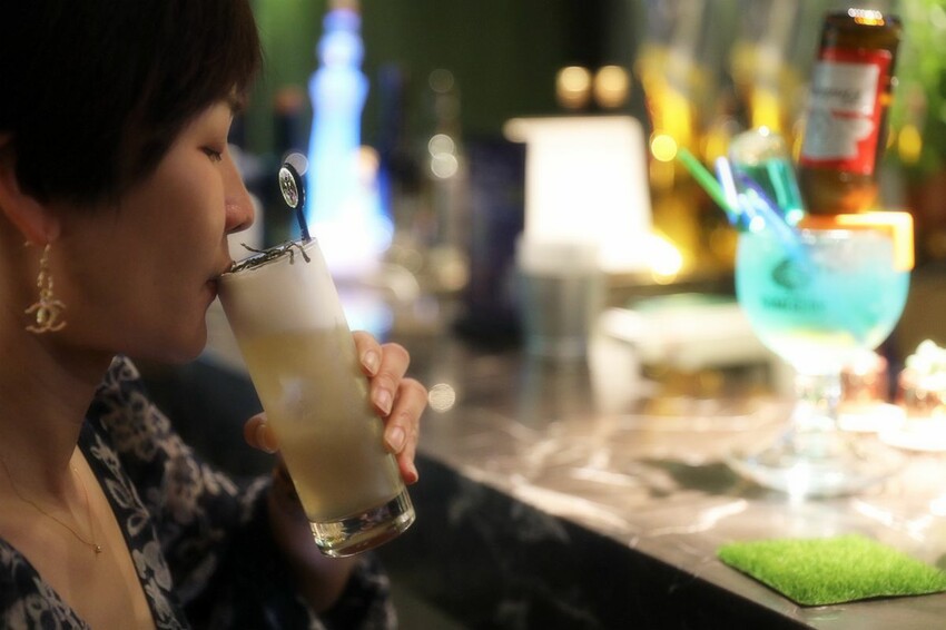 台南市北區酒鬼必訪!低調隱身巷弄寵物友善酒吧 美酒佳餚一次到味 週末微醺夜療癒又放鬆|集合Bar