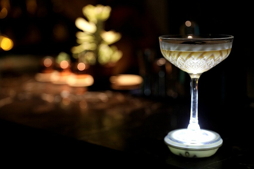 台南市北區酒鬼必訪!低調隱身巷弄寵物友善酒吧 美酒佳餚一次到味 週末微醺夜療癒又放鬆|集合Bar