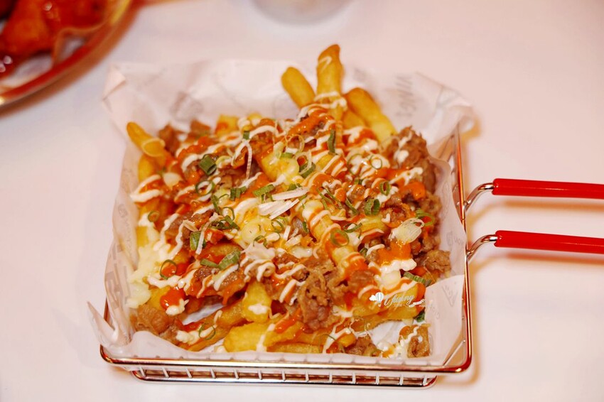 台北市中正區Bonchon Chicken本村韓式炸雞 「紐約最好吃韓式炸雞」插旗台北！開幕免費送炸雞腿