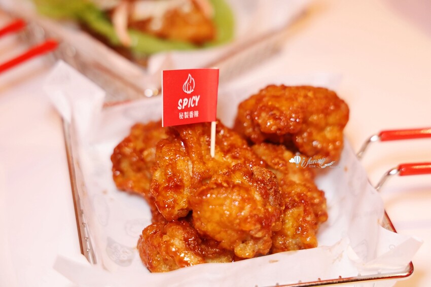 台北市中正區Bonchon Chicken本村韓式炸雞 「紐約最好吃韓式炸雞」插旗台北！開幕免費送炸雞腿