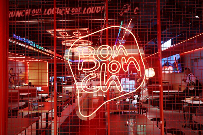 台北市中正區Bonchon Chicken本村韓式炸雞 「紐約最好吃韓式炸雞」插旗台北！開幕免費送炸雞腿
