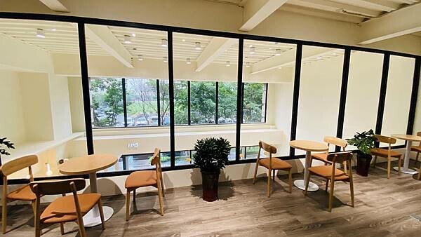 IMG_2942.jpg IMG_2942.jpg