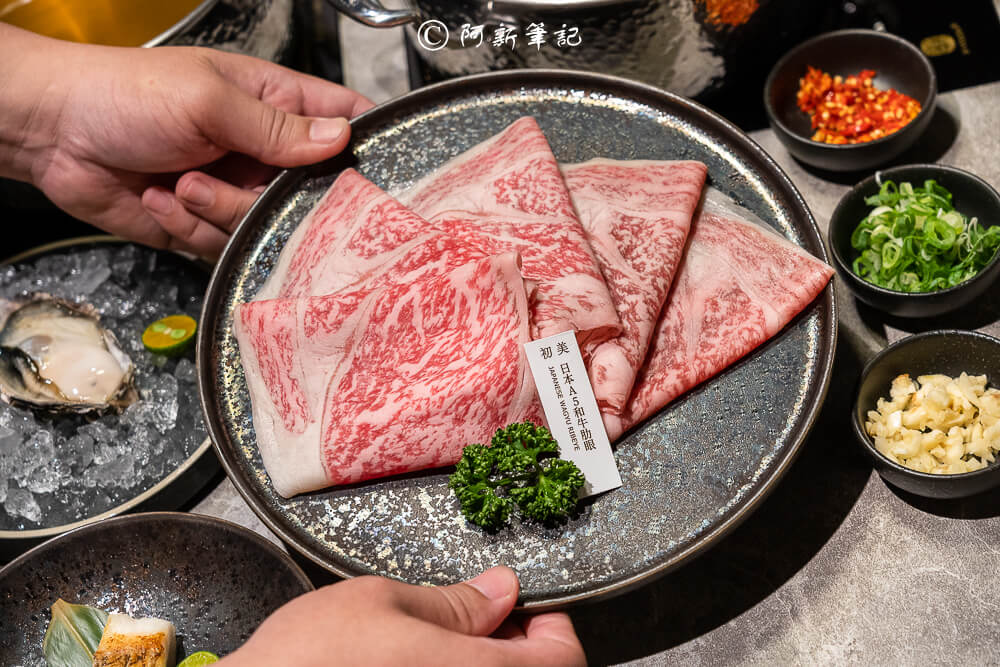 初美涮涮鍋台中頂級個人鍋物！活龍蝦帝王蟹與A5和牛，日本職人湯底奢華饗宴