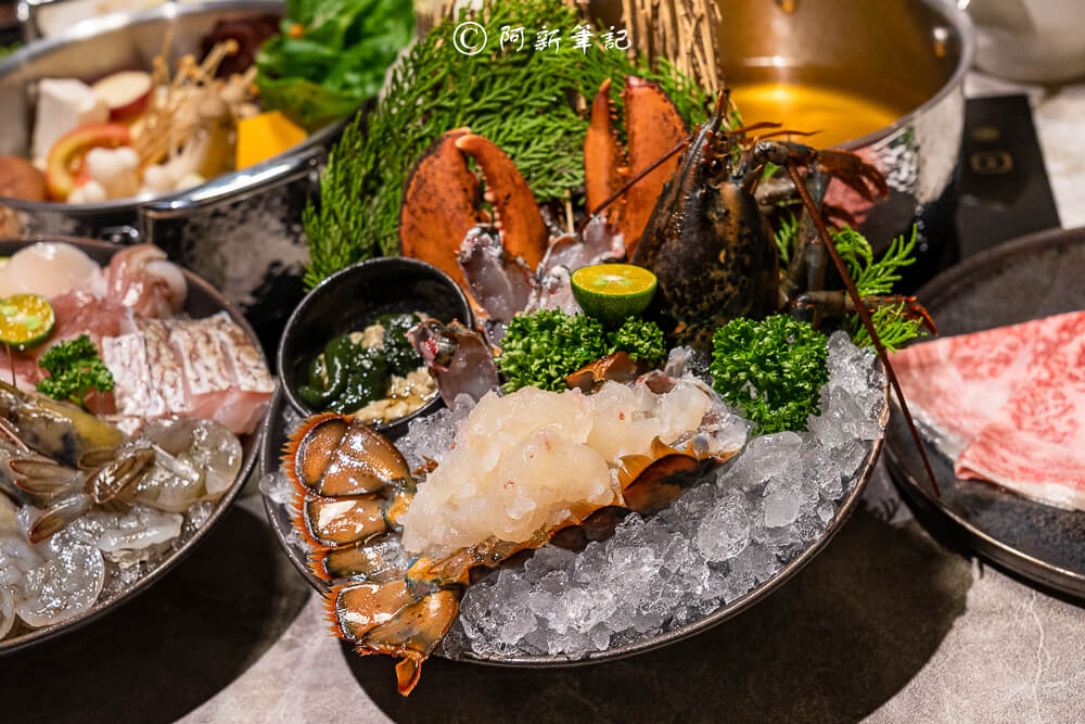 初美涮涮鍋台中頂級個人鍋物！活龍蝦帝王蟹與A5和牛，日本職人湯底奢華饗宴