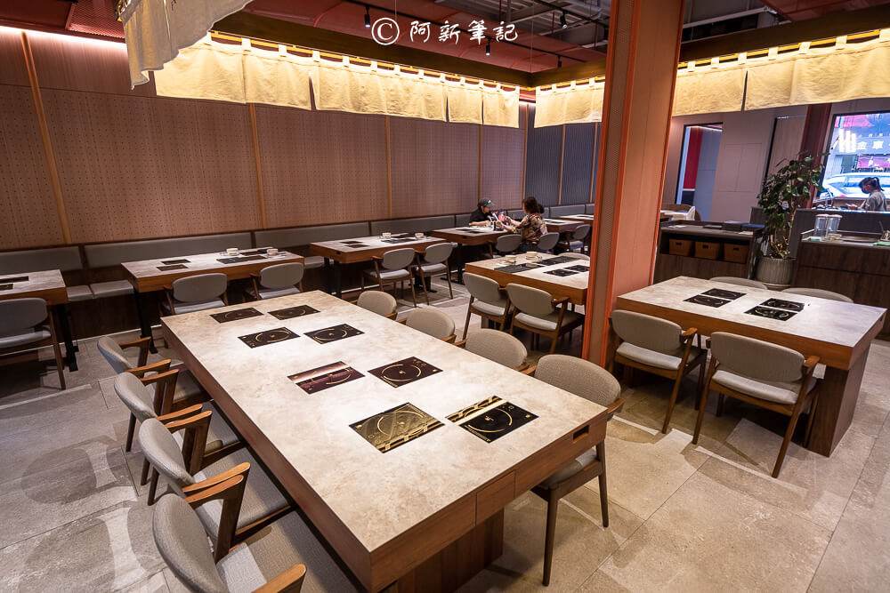 初美涮涮鍋台中頂級個人鍋物！活龍蝦帝王蟹與A5和牛，日本職人湯底奢華饗宴