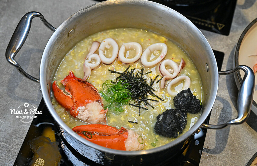 初美涮涮鍋-台中頂級火鍋推薦,和牛、活體龍蝦、現榨蘋果汁手搖飲、1%bakery甜點 @Nini and Blue 玩樂食記
