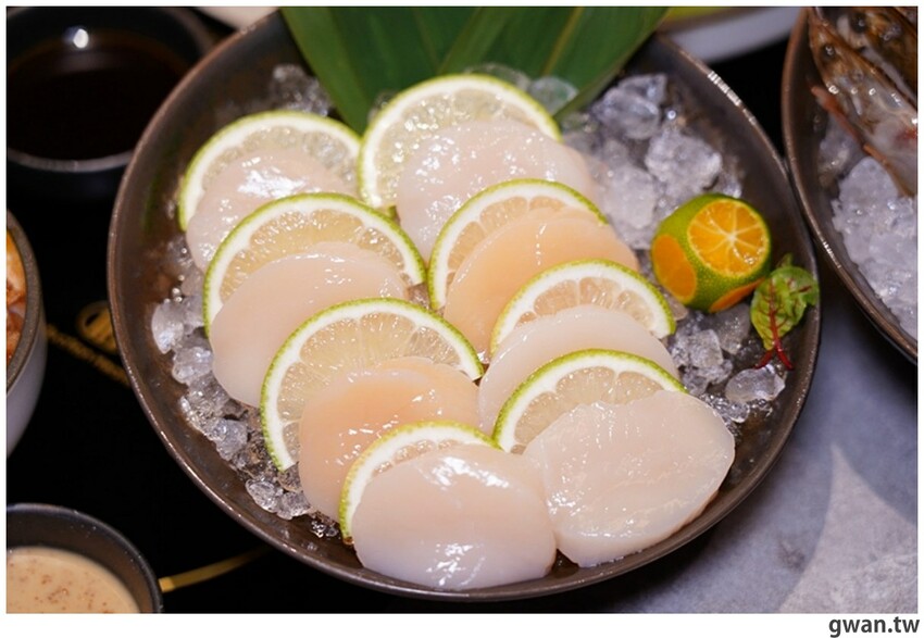 台中新開幕！甜點店不務正業跨足火鍋店，居然還有超好喝的手搖飲