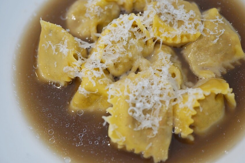 台中西區美食推薦｜台中百年古蹟義式餐廳 說故事的人Narra