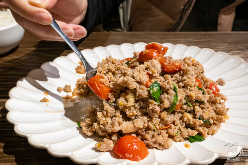 台中市北屯區大城享泰食 | 台中大坑人氣餐廳，美味泰式料料理征服無數來往饕客～