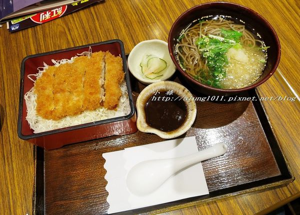 大戶屋(漢神店)：大戶屋 / 致力呈現原汁原味日式家庭料理 / 高雄漢神B3