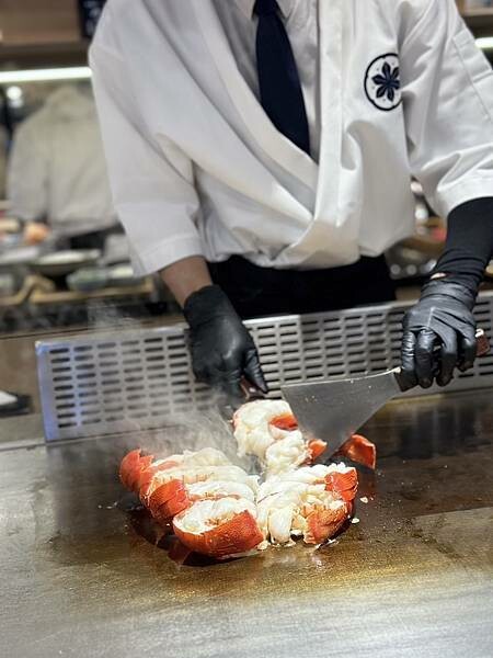 新北市淡水區[淡水美食] 全台最美的約會景觀餐廳「明水然．樂」(淡水中山店) 高CP值無菜單鐵板燒，只要1600起 日本A5和