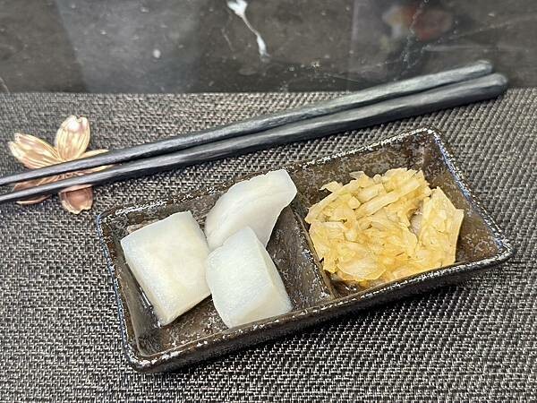 新北市淡水區[淡水美食] 全台最美的約會景觀餐廳「明水然．樂」(淡水中山店) 高CP值無菜單鐵板燒，只要1600起 日本A5和