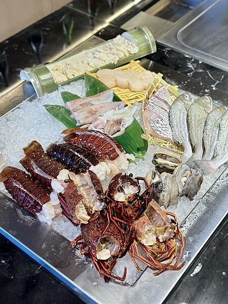 新北市淡水區[淡水美食] 全台最美的約會景觀餐廳「明水然．樂」(淡水中山店) 高CP值無菜單鐵板燒，只要1600起 日本A5和