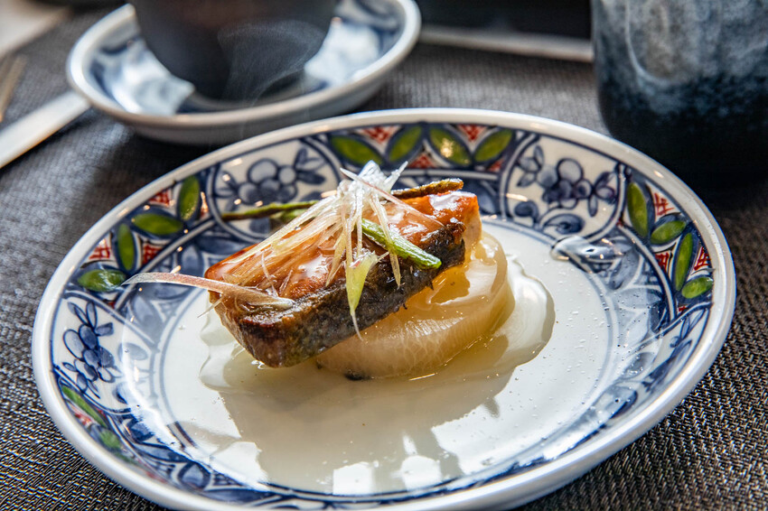 此生必嚐十大高CP值無菜單鐵板燒！不預約就吃不到，一位難求的無菜單鐵板燒插旗礁溪