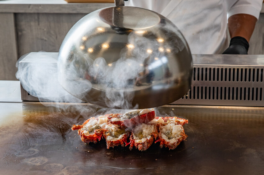此生必嚐十大高CP值無菜單鐵板燒！不預約就吃不到，一位難求的無菜單鐵板燒插旗礁溪