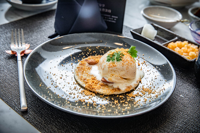 此生必嚐十大高CP值無菜單鐵板燒！不預約就吃不到，一位難求的無菜單鐵板燒插旗礁溪