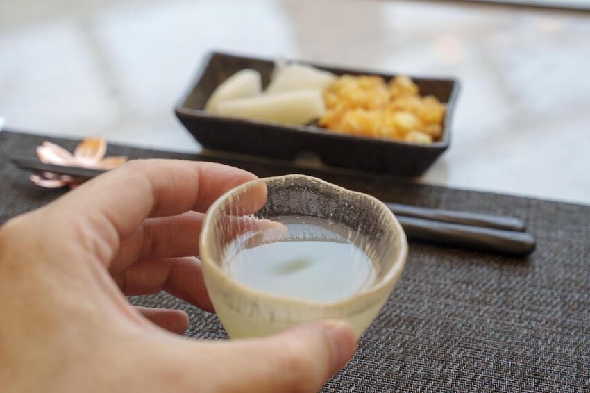 宜蘭最美無菜單鐵板燒|明水然.樂 宜蘭礁溪店,高CP值無菜單鐵板燒1600起活龍蝦 A5和牛 干貝 現流魚通通吃得到