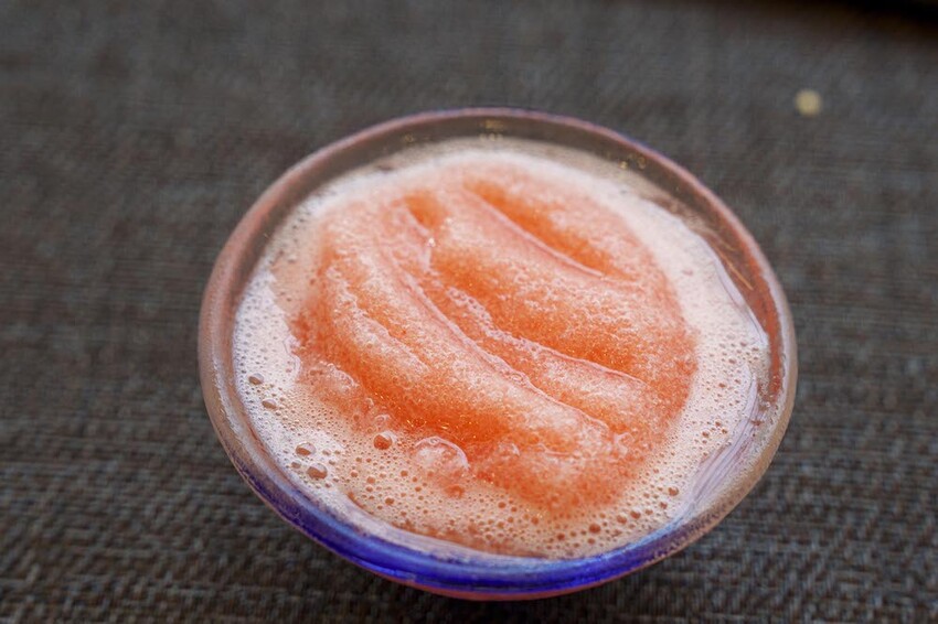 宜蘭最美無菜單鐵板燒|明水然.樂 宜蘭礁溪店,高CP值無菜單鐵板燒1600起活龍蝦 A5和牛 干貝 現流魚通通吃得到