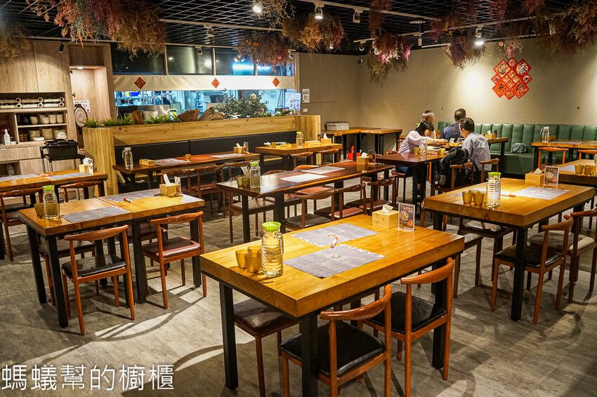 斐得蔬食熱浪來襲(台中金典綠園道)台中創意蔬食餐廳推薦。 - 螞蟻幫的櫥櫃