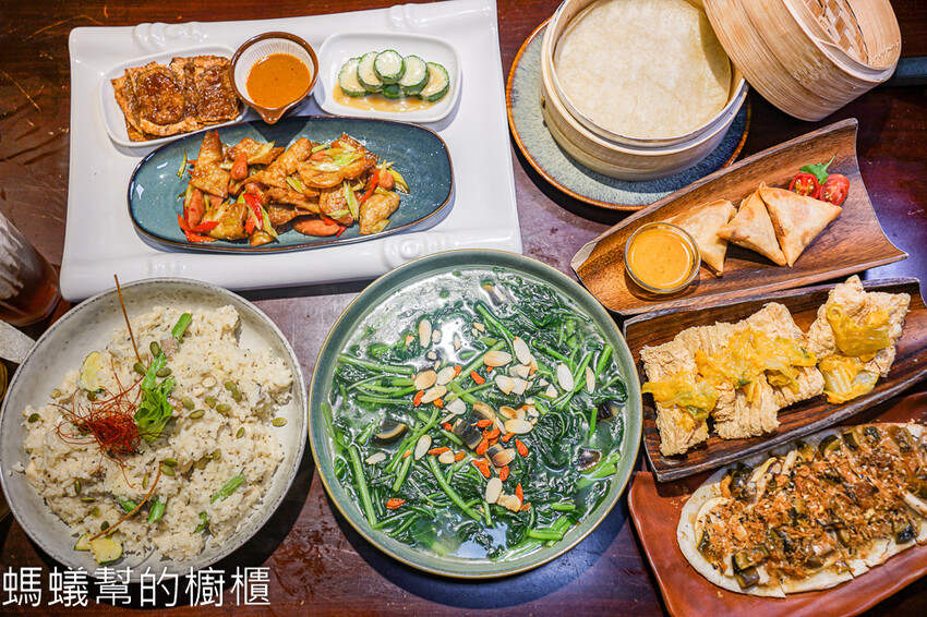 斐得蔬食熱浪來襲(台中金典綠園道)台中創意蔬食餐廳推薦。 - 螞蟻幫的櫥櫃