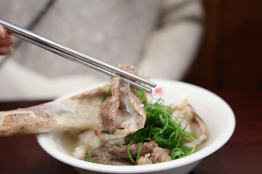 新北市三峽區三峽排隊人氣美食 | 焱馬號新店名 喙蘴號三峽老虎麵 必點限量頂級肉