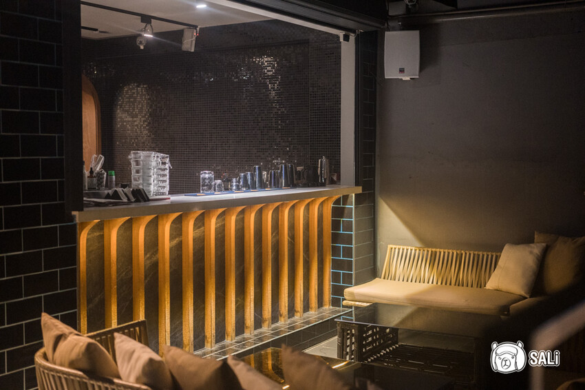 Echo Chamber Club 無心戒酒互助會｜台北餐酒館推薦，西門町必訪，微醺好去處 - 莎笠，小日子
