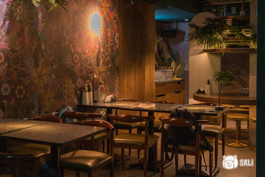 Echo Chamber Club 無心戒酒互助會｜台北餐酒館推薦，西門町必訪，微醺好去處 - 莎笠，小日子