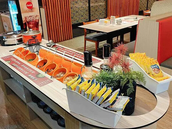 🍴〔餐廳×嘉義〕橘子火鍋 | 南部最強麻辣火鍋，高CP值超人