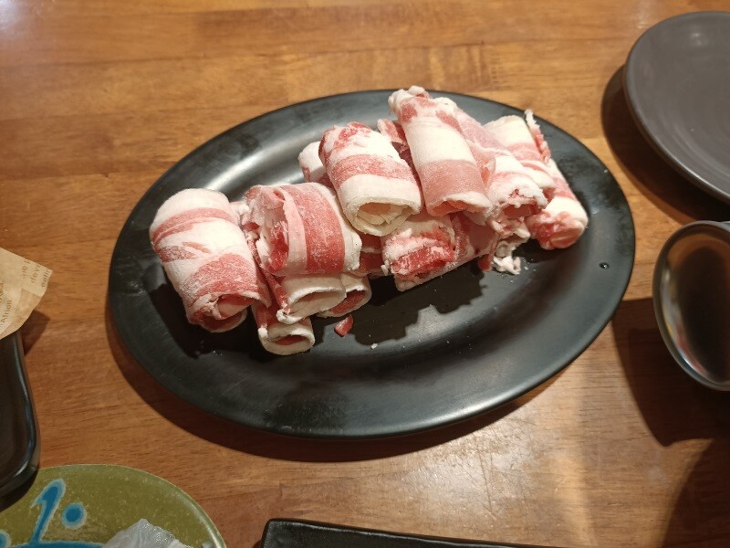 台北捷運劍潭站串烤美食推薦士林串燒熱呼呼的平價火鍋/