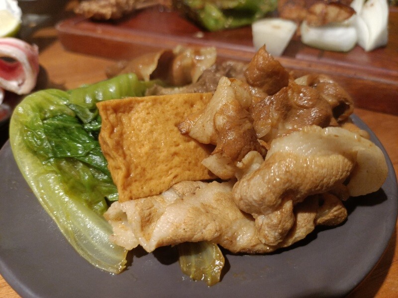 台北捷運劍潭站串烤美食推薦士林串燒熱呼呼的平價火鍋/