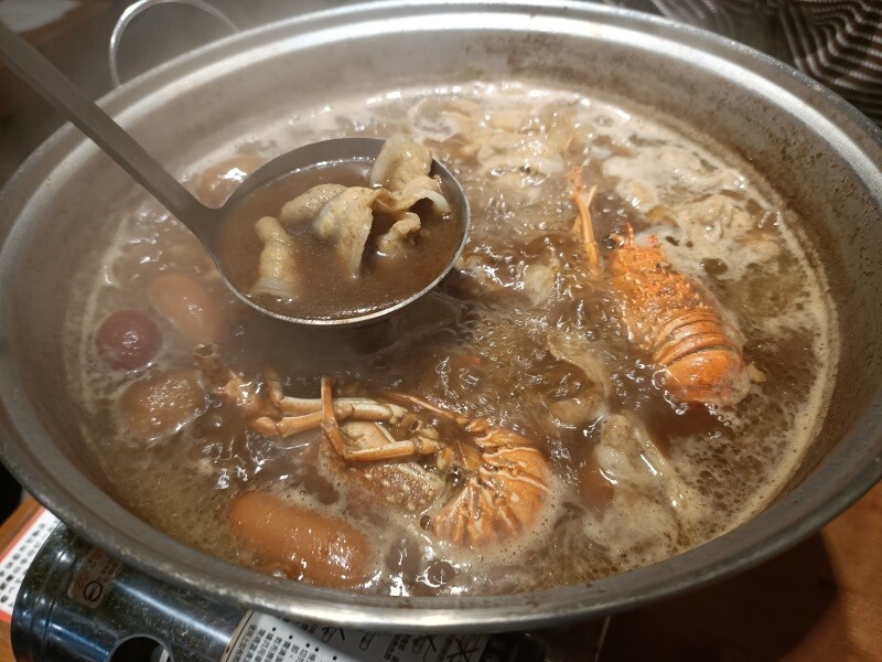 台北捷運劍潭站串烤美食推薦士林串燒熱呼呼的平價火鍋/