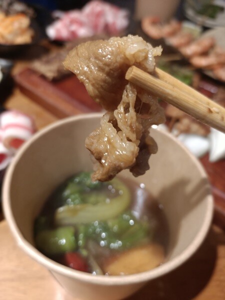 台北捷運劍潭站串烤美食推薦士林串燒熱呼呼的平價火鍋/