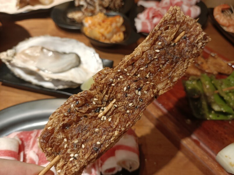 台北捷運劍潭站串烤美食推薦士林串燒熱呼呼的平價火鍋/