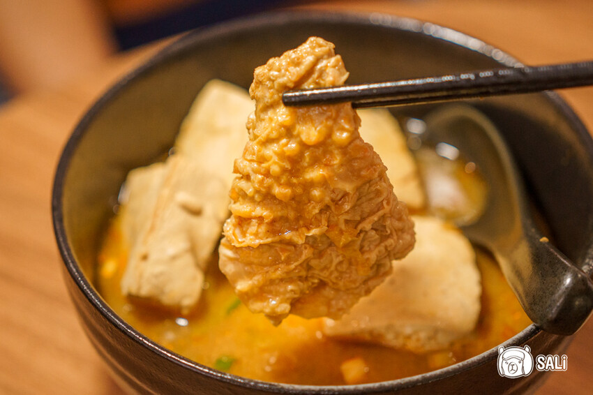 兄長逆襲 有心臭豆腐二代店|彰化臭豆腐推薦,還有麻辣臭豆腐,紅茶喝到飽 - 莎笠,小日子