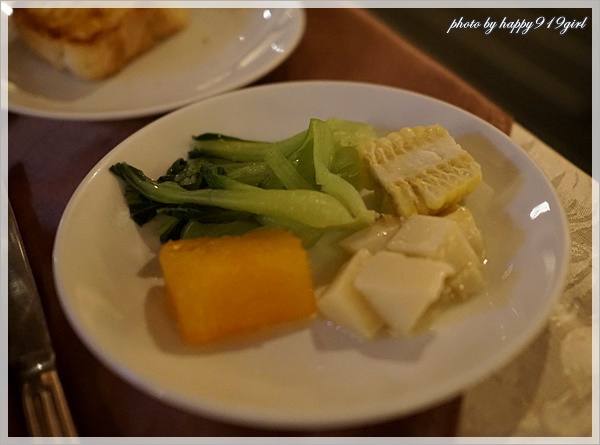 [高雄]老字號西餐廳 顛覆牛排吃法的既定印象★鴻賓牛排館