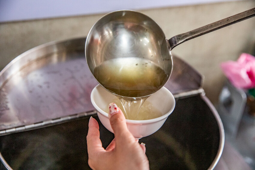 嘉義縣太保市老謝鱔魚花枝麵｜橫空出世超越正港台南味！超大盤爆炒鱔魚意麵只要百元