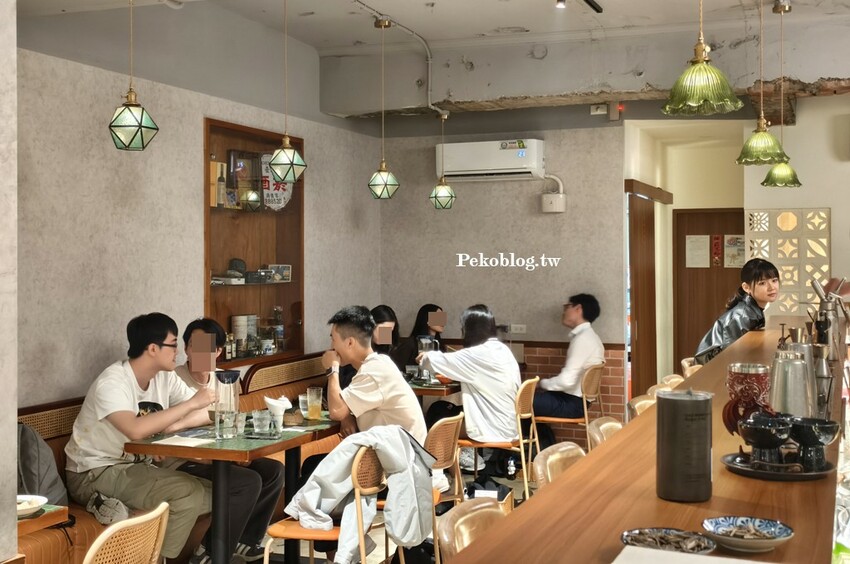 西門町餐酒館.台北餐酒館.西門町宵夜.西門町酒吧.冰茶專賣店.