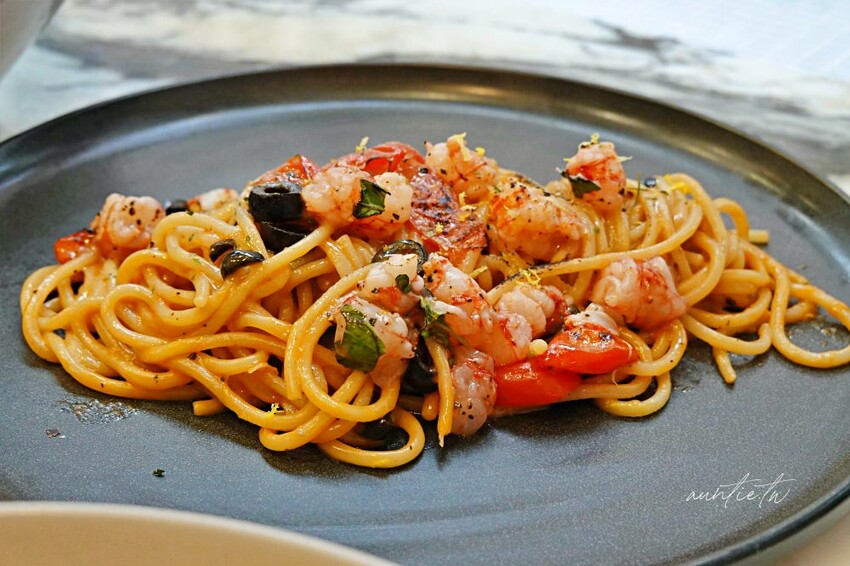 台北市內湖區【台北】內湖|PASTAIO內湖店,胭脂蝦琴弦麵,五月限定手工緞帶麵