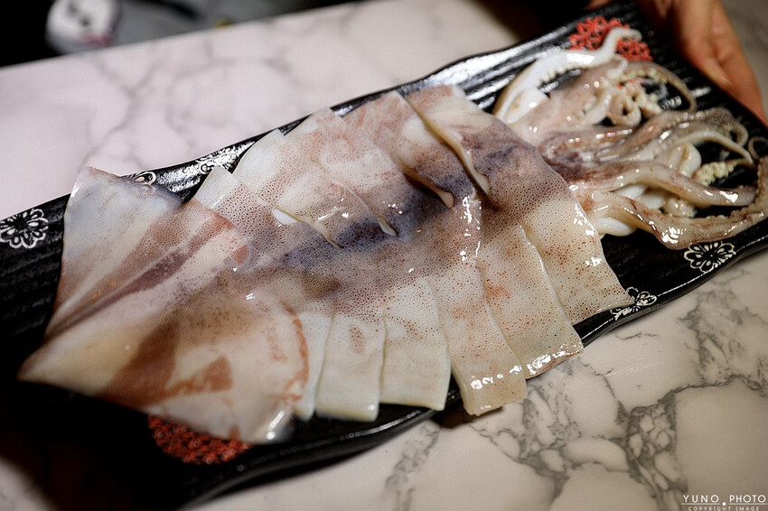 今於朝食&今於串燒酒食｜營業到凌晨兩點的深夜食堂 主打熱炒、串燒 搭配獨門醬汁涮嘴夠味 一吃就上癮。菜單價位(台中西屯)