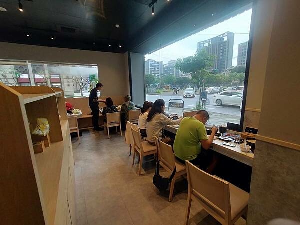 桃園八德築間幸福鍋物~