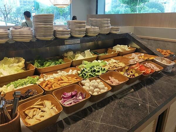 桃園八德築間幸福鍋物~