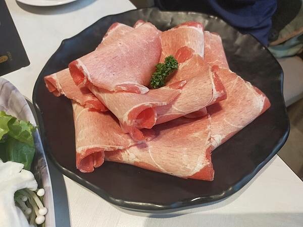 桃園八德築間幸福鍋物~