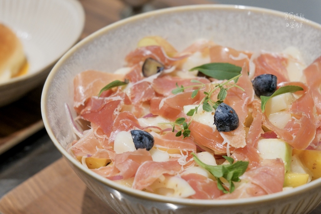 台中西區|隱身低調巷弄內濃湯麵 第四季菜單上線!帶來滿滿的清