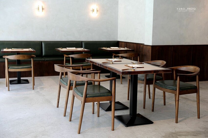 台中市西區每日限量80份！職人精神直火炭燒咖哩 激推超厚實腰內櫻花豬排咖哩和大人味慢燉豬頰｜壱絕咖哩(台中西區)